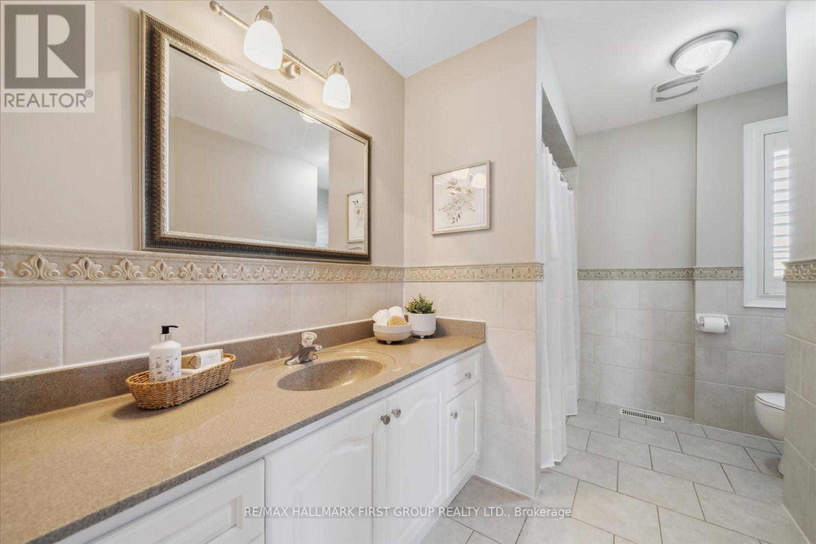 Main - 60 Brenda Crescent, Toronto, Ontario  M1K 3C6 - Photo 22 - E12503322