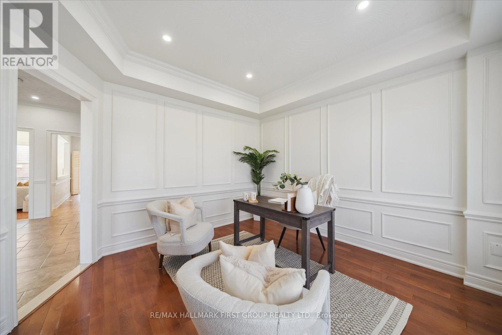 Main - 60 Brenda Crescent, Toronto, Ontario  M1K 3C6 - Photo 5 - E12503322