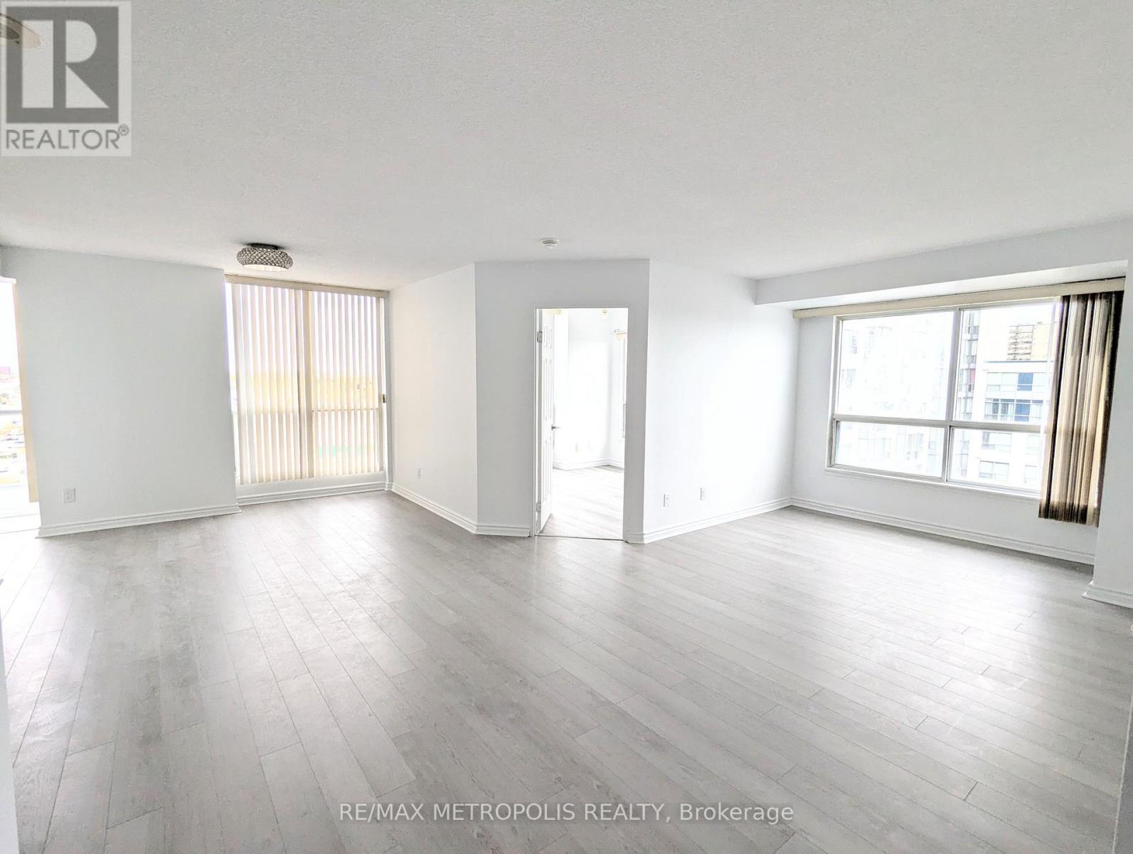 1202 - 2550 Lawrence Avenue E, Toronto, Ontario  M1P 2R7 - Photo 10 - E12503404