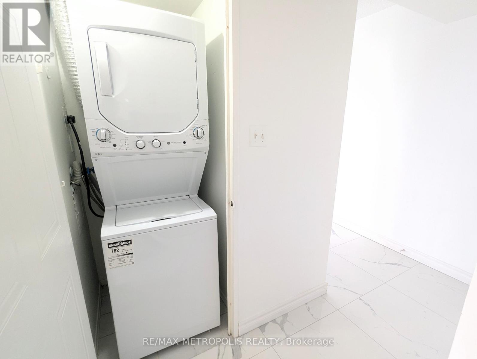 1202 - 2550 Lawrence Avenue E, Toronto, Ontario  M1P 2R7 - Photo 27 - E12503404