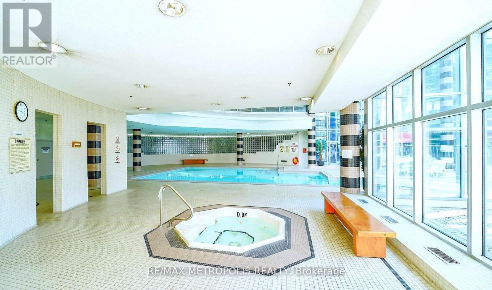 1202 - 2550 Lawrence Avenue E, Toronto, Ontario  M1P 2R7 - Photo 30 - E12503404