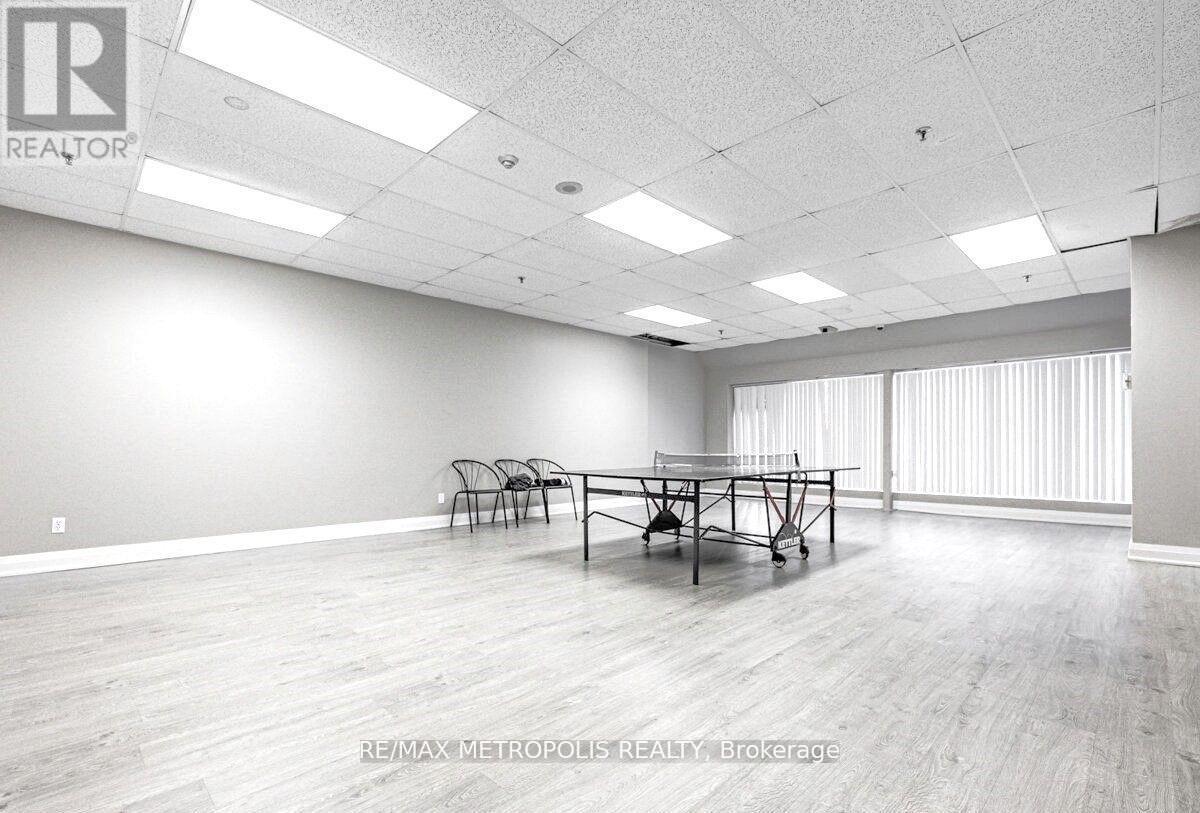 1202 - 2550 Lawrence Avenue E, Toronto, Ontario  M1P 2R7 - Photo 33 - E12503404