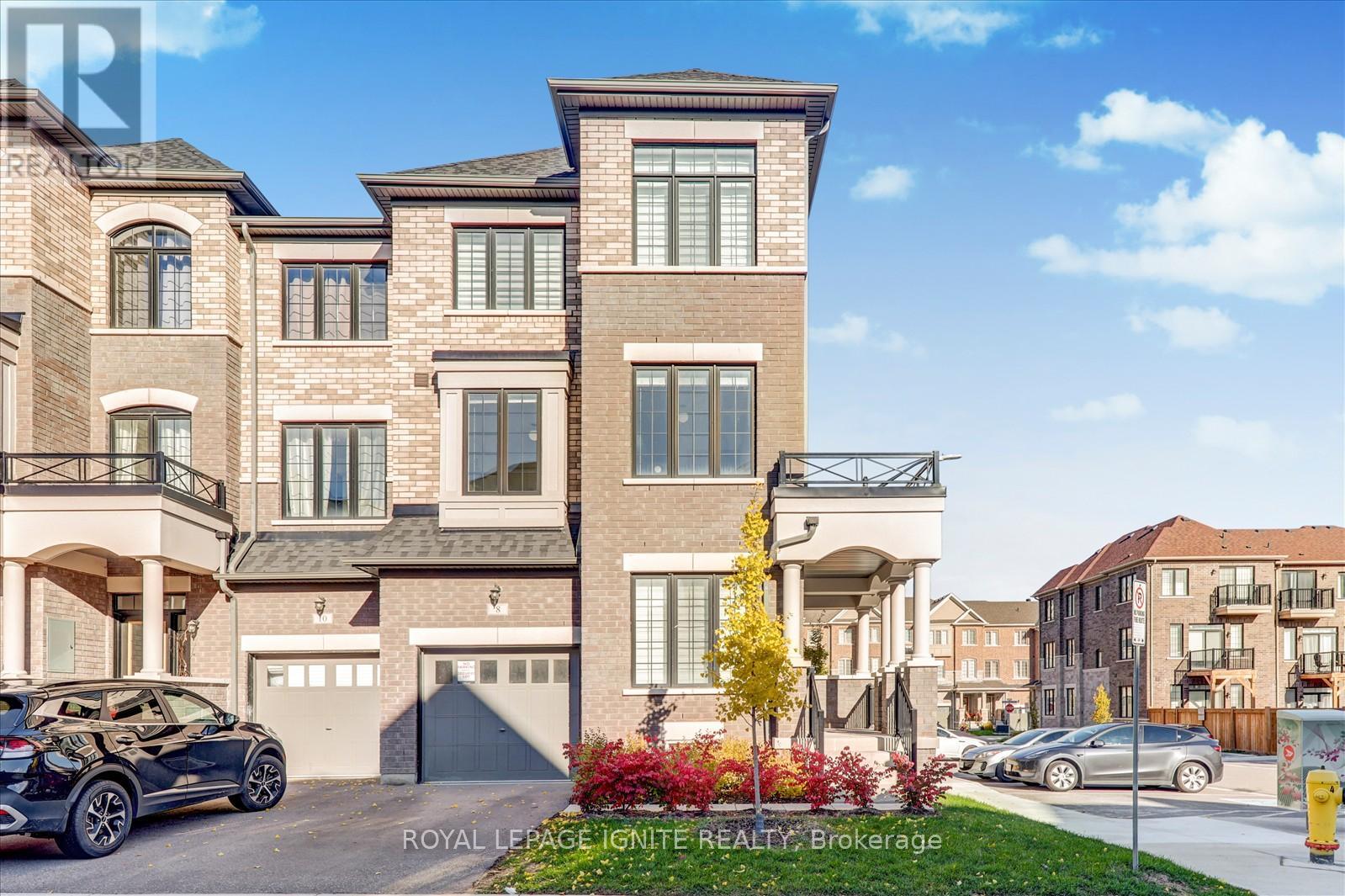 8 Kingfisher Way, Whitby, Ontario  L1P 0K3 - Photo 1 - E12503538