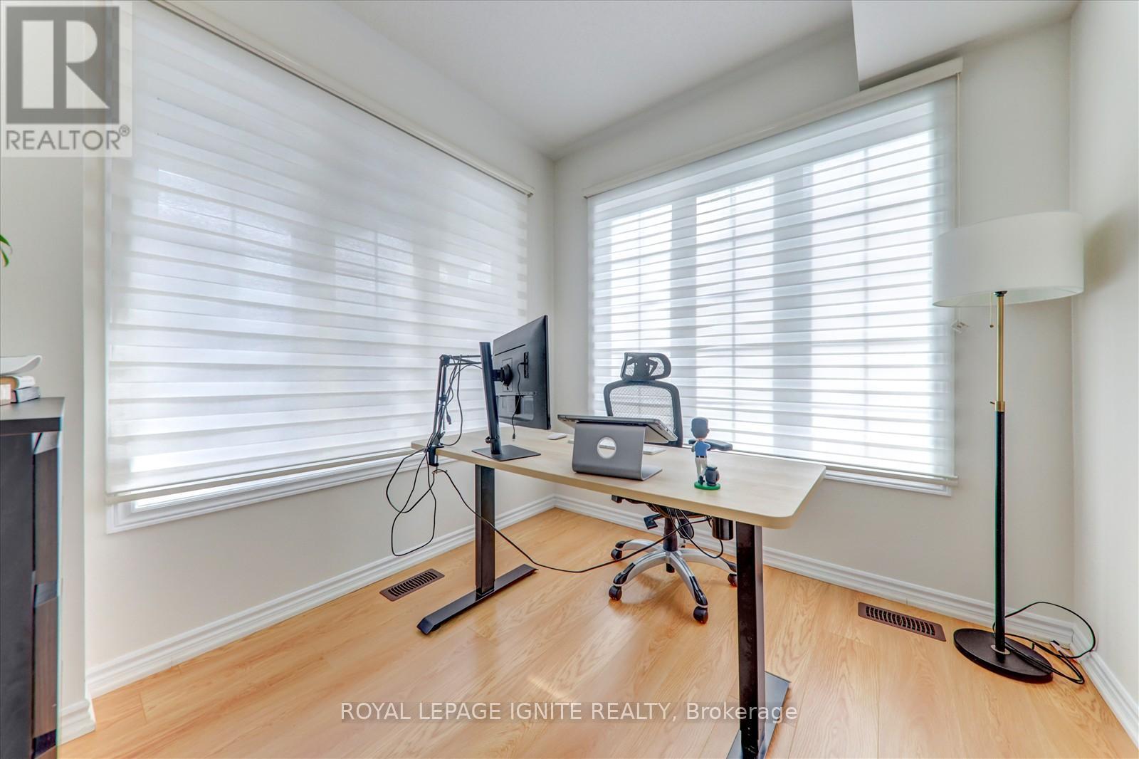 8 Kingfisher Way, Whitby, Ontario  L1P 0K3 - Photo 7 - E12503538