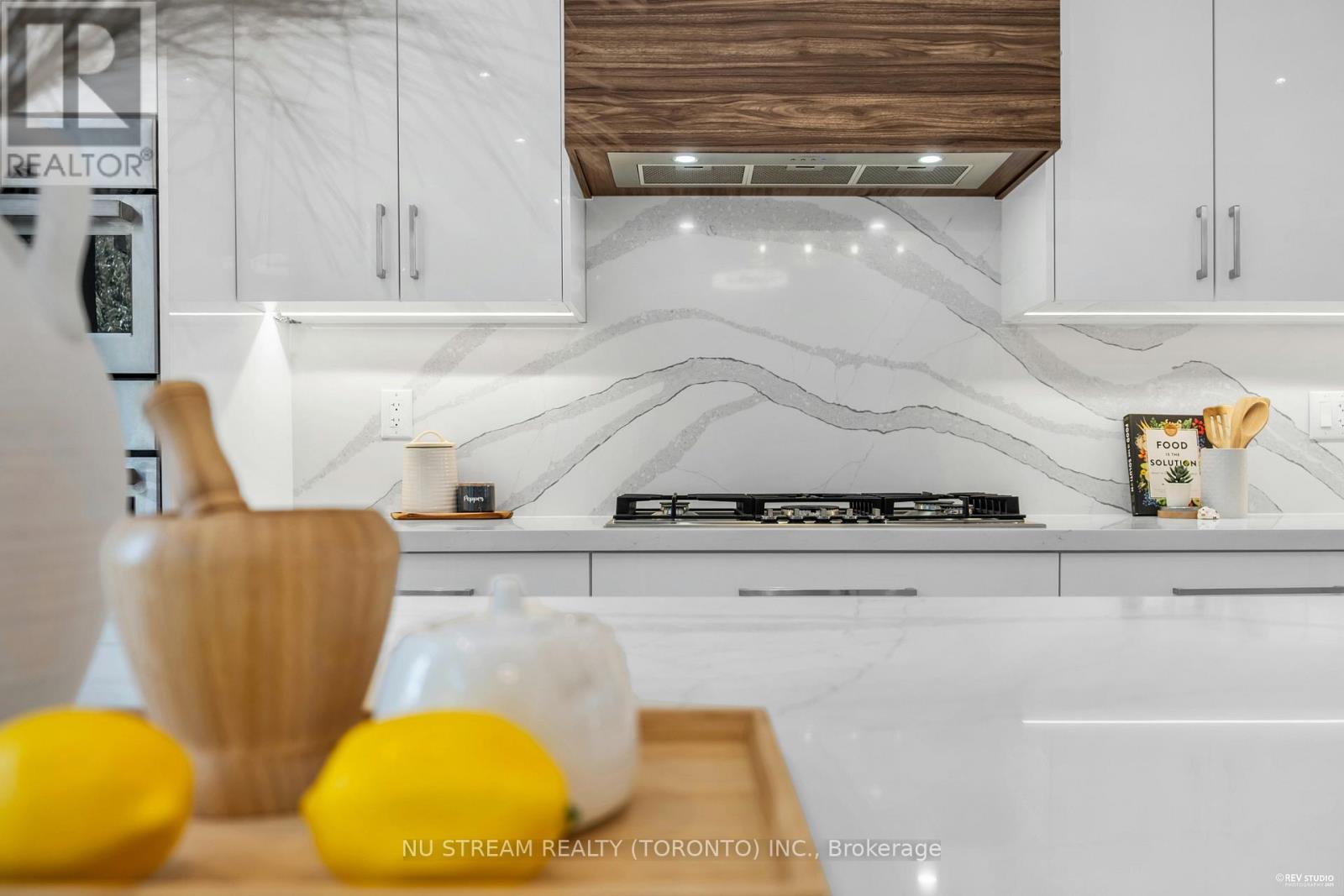 4 Westbourne Avenue, Toronto, Ontario  M1L 2X9 - Photo 12 - E12503574