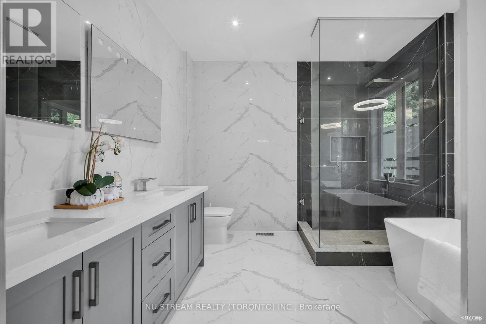 4 Westbourne Avenue, Toronto, Ontario  M1L 2X9 - Photo 22 - E12503574