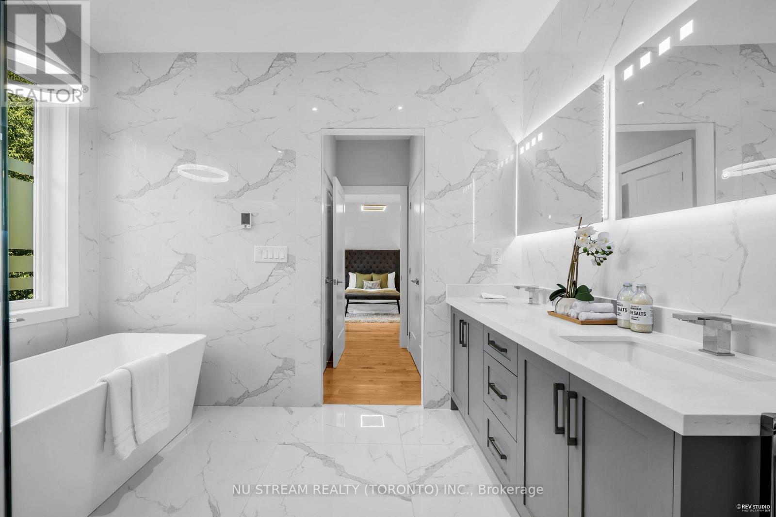 4 Westbourne Avenue, Toronto, Ontario  M1L 2X9 - Photo 24 - E12503574