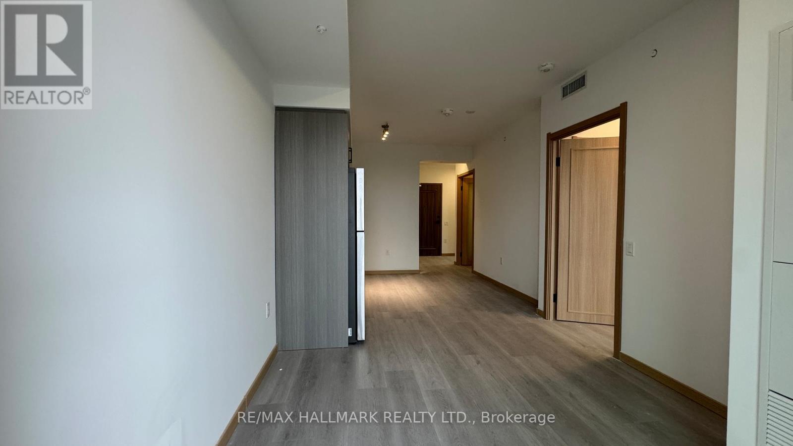 B515 - 3429 Sheppard Avenue E, Toronto, Ontario  M1T 0C1 - Photo 5 - E12503580