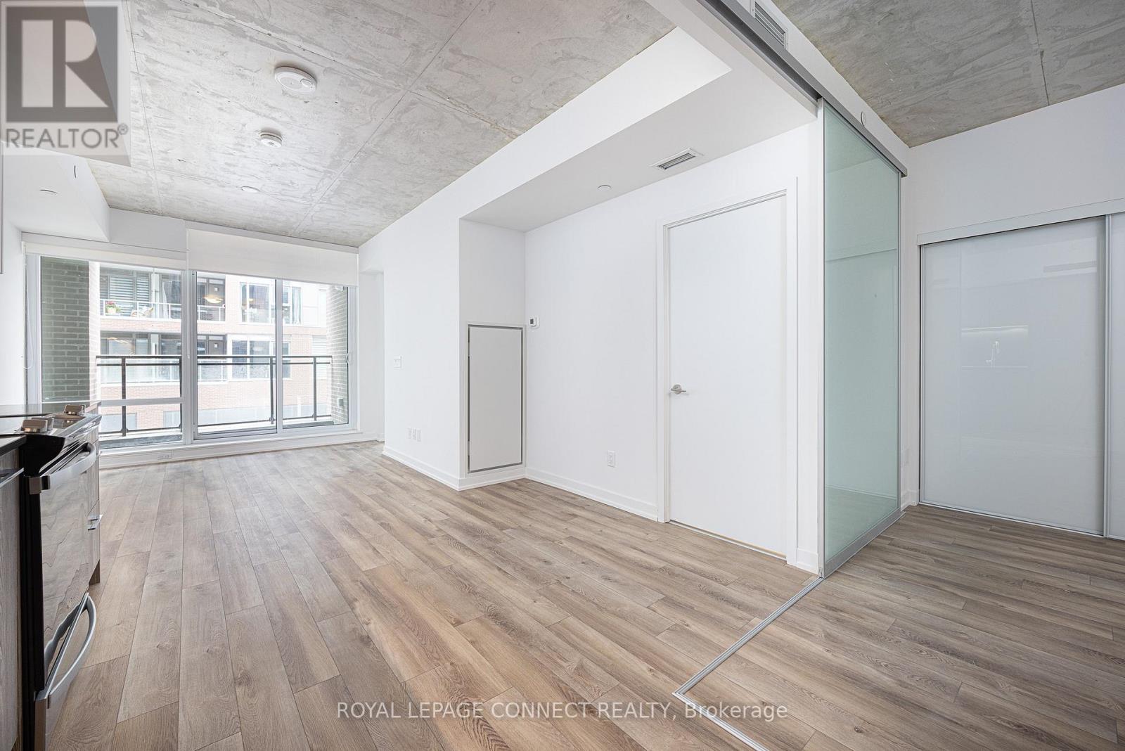 204 - 45 Baseball Place, Toronto, Ontario  M4M 0H1 - Photo 3 - E12503586