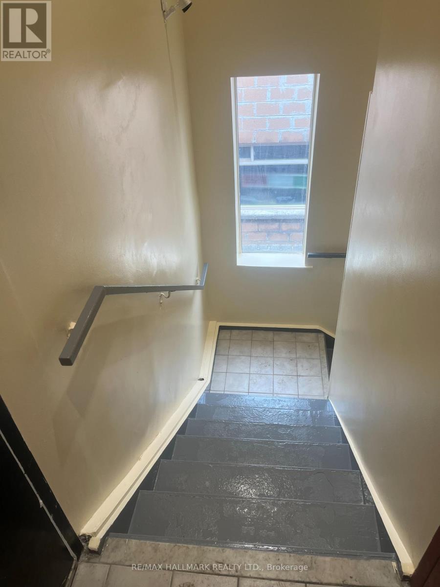 3 - 280 Raleigh Avenue, Toronto, Ontario  M1K 1A9 - Photo 2 - E12503590