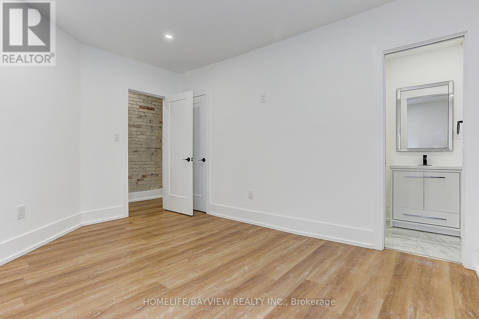 Upper - 43 Wineva Avenue, Toronto, Ontario  M4E 2T1 - Photo 20 - E12503596