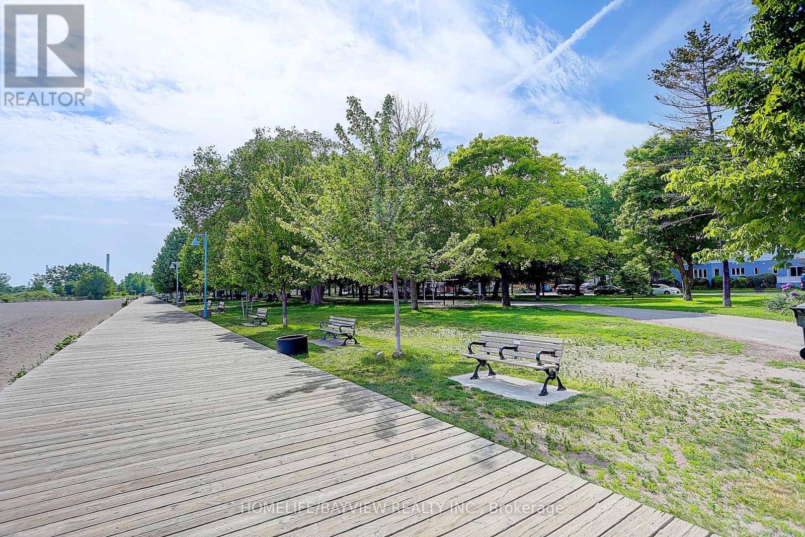 Upper - 43 Wineva Avenue, Toronto, Ontario  M4E 2T1 - Photo 44 - E12503596