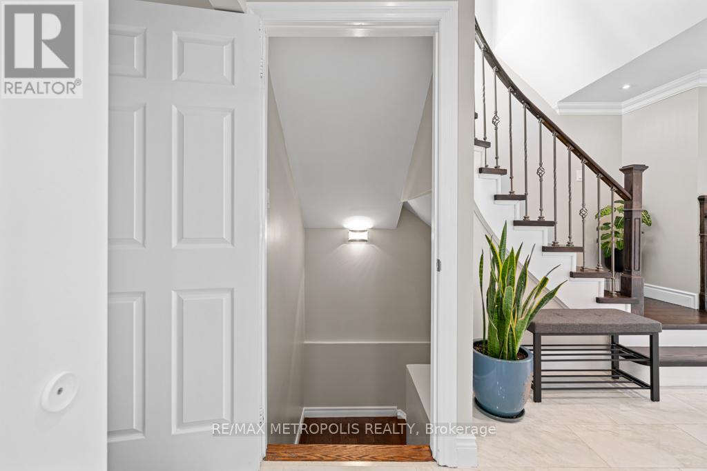 39 Hewitt Crescent, Ajax, Ontario  L1S 7A6 - Photo 18 - E12503626