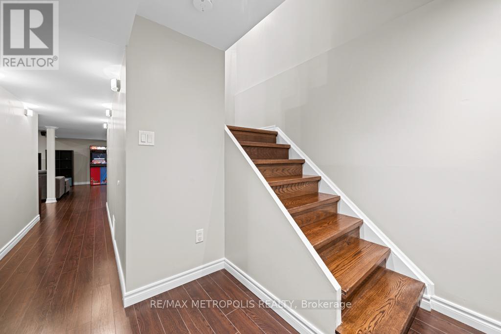 39 Hewitt Crescent, Ajax, Ontario  L1S 7A6 - Photo 19 - E12503626