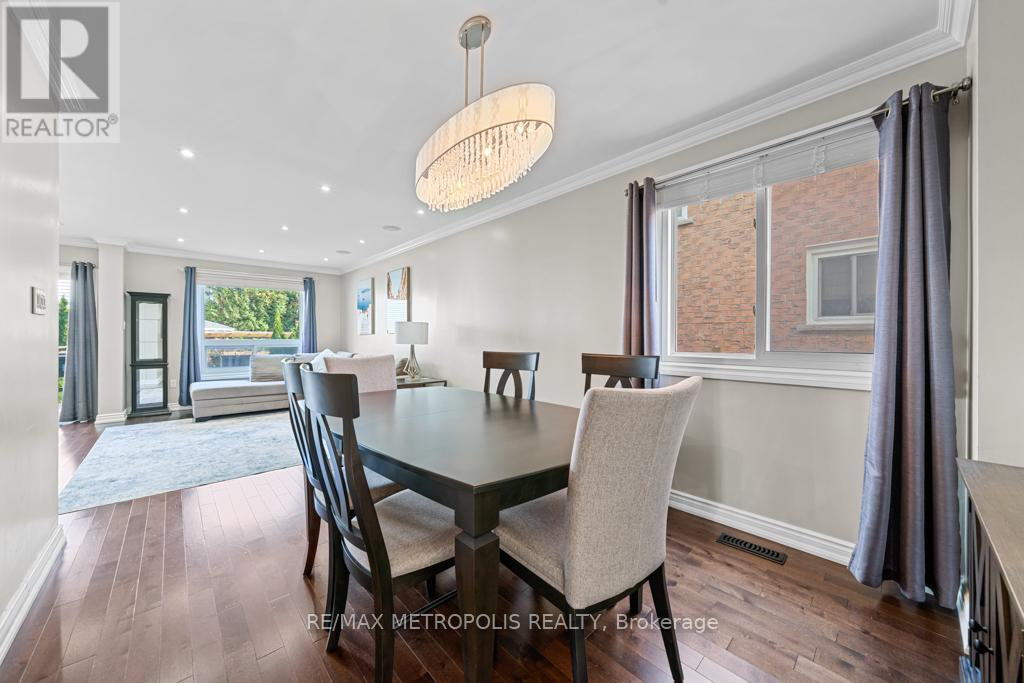 39 Hewitt Crescent, Ajax, Ontario  L1S 7A6 - Photo 8 - E12503626