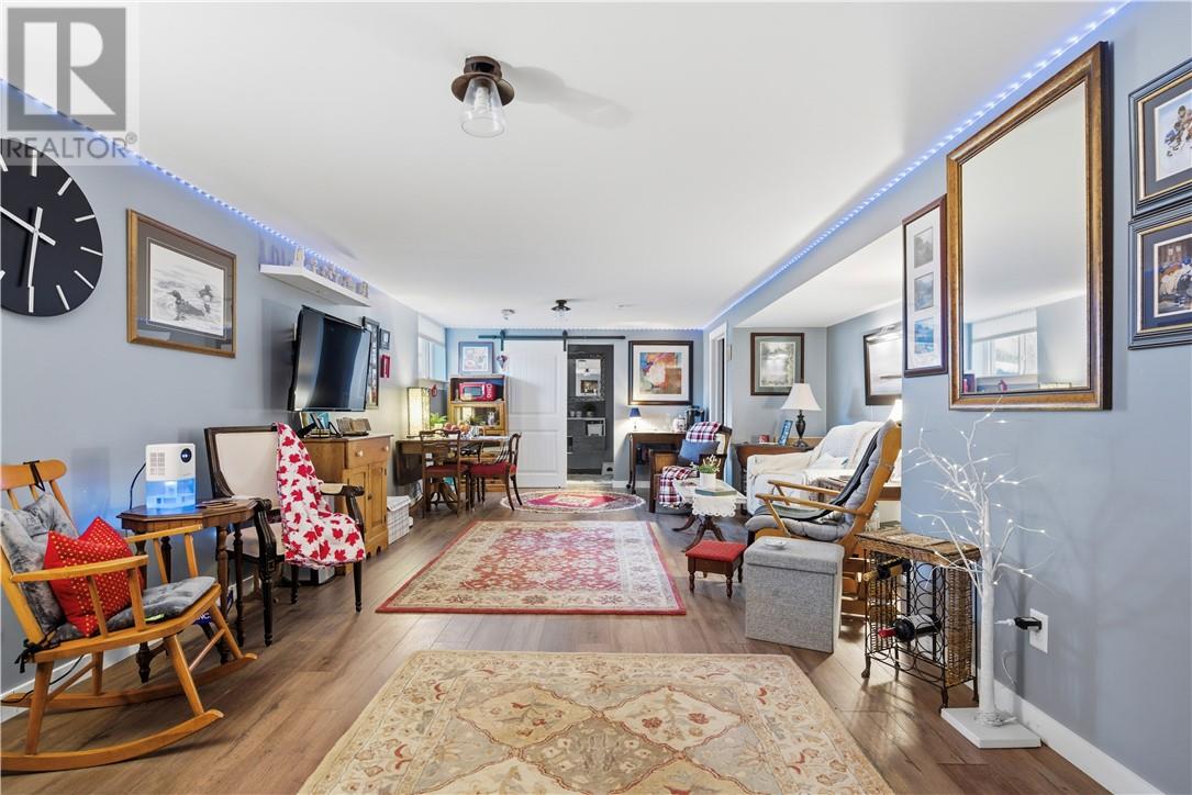 11 Bishop Crescent, Wahnapitae, Ontario  P0M 3C0 - Photo 12 - 2125461