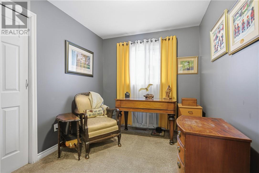 11 Bishop Crescent, Wahnapitae, Ontario  P0M 3C0 - Photo 11 - 2125461