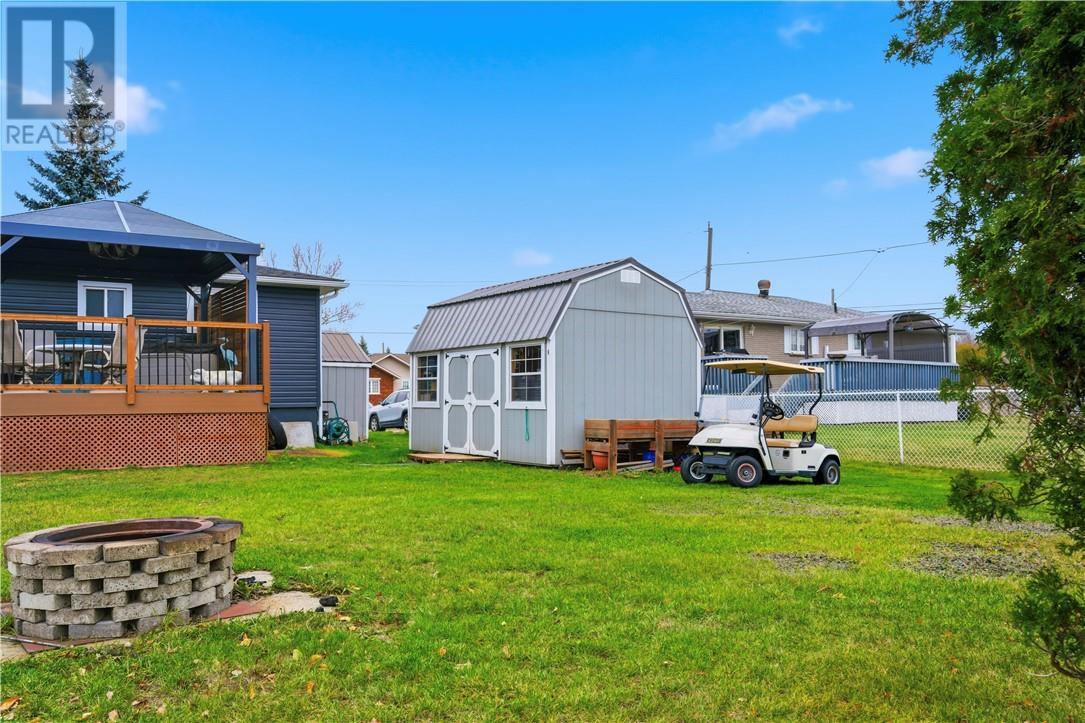 11 Bishop Crescent, Wahnapitae, Ontario  P0M 3C0 - Photo 22 - 2125461