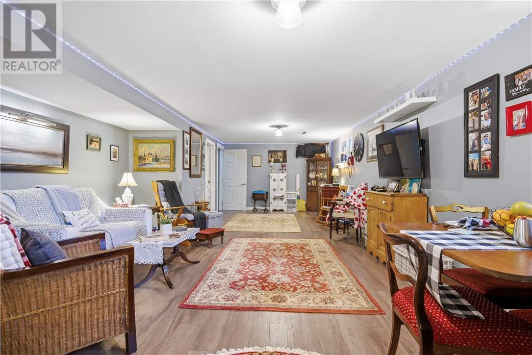 11 Bishop Crescent, Wahnapitae, Ontario  P0M 3C0 - Photo 13 - 2125461