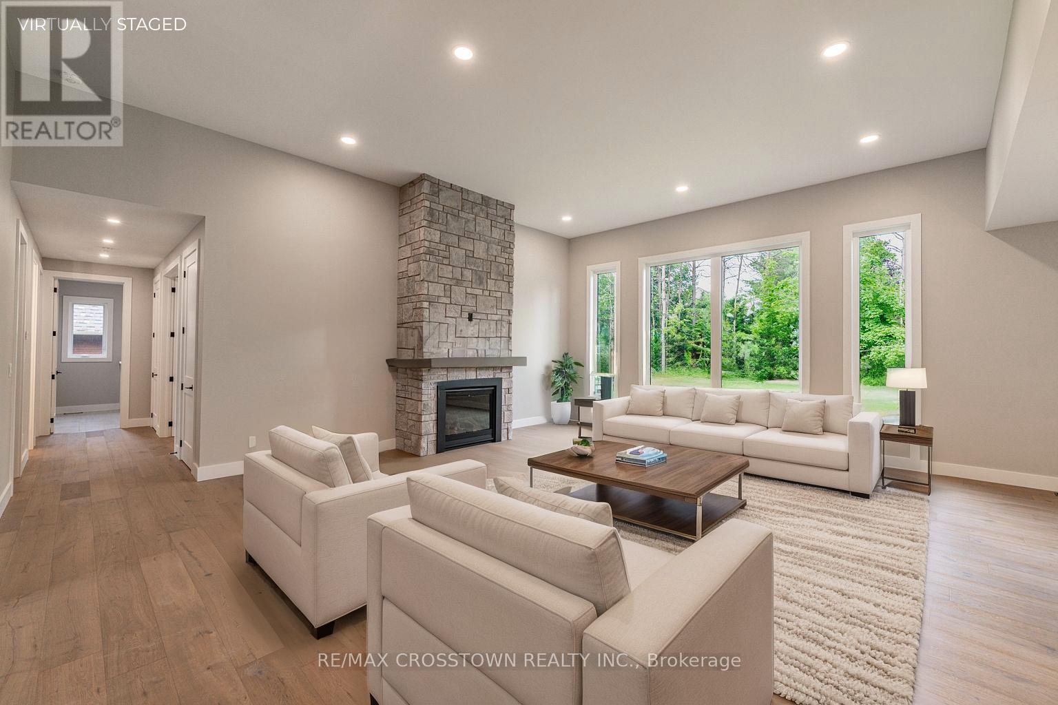 32 Alpine Way, Oro-Medonte, Ontario  L0L 2L0 - Photo 15 - S12375066