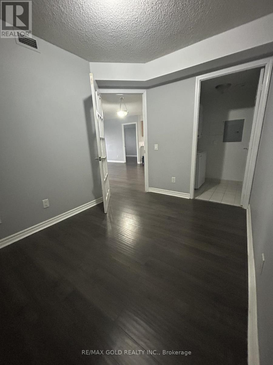 2119 - 25 Kingsbridge Garden, Mississauga, Ontario L5R 4B1 - Photo 24 - W12430332