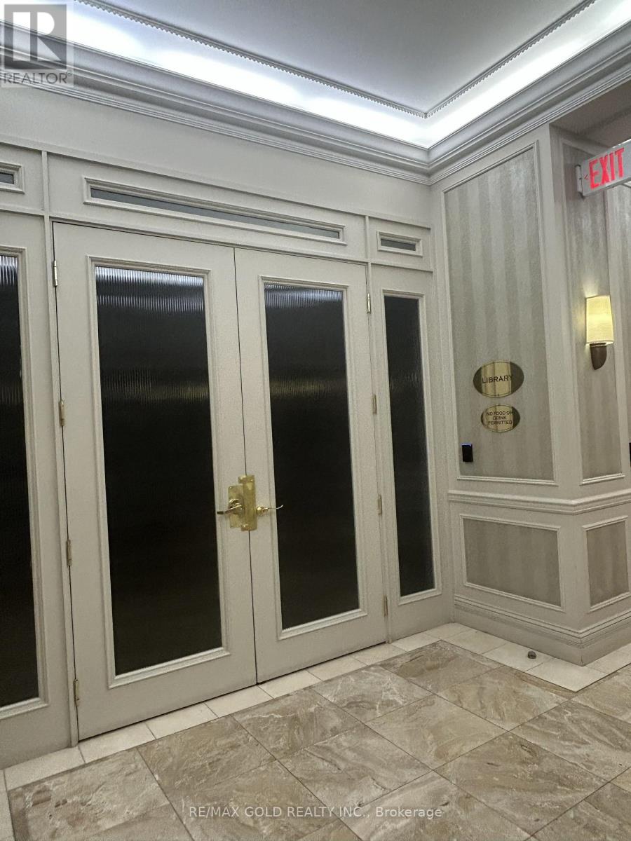 2119 - 25 Kingsbridge Garden, Mississauga, Ontario L5R 4B1 - Photo 8 - W12430332