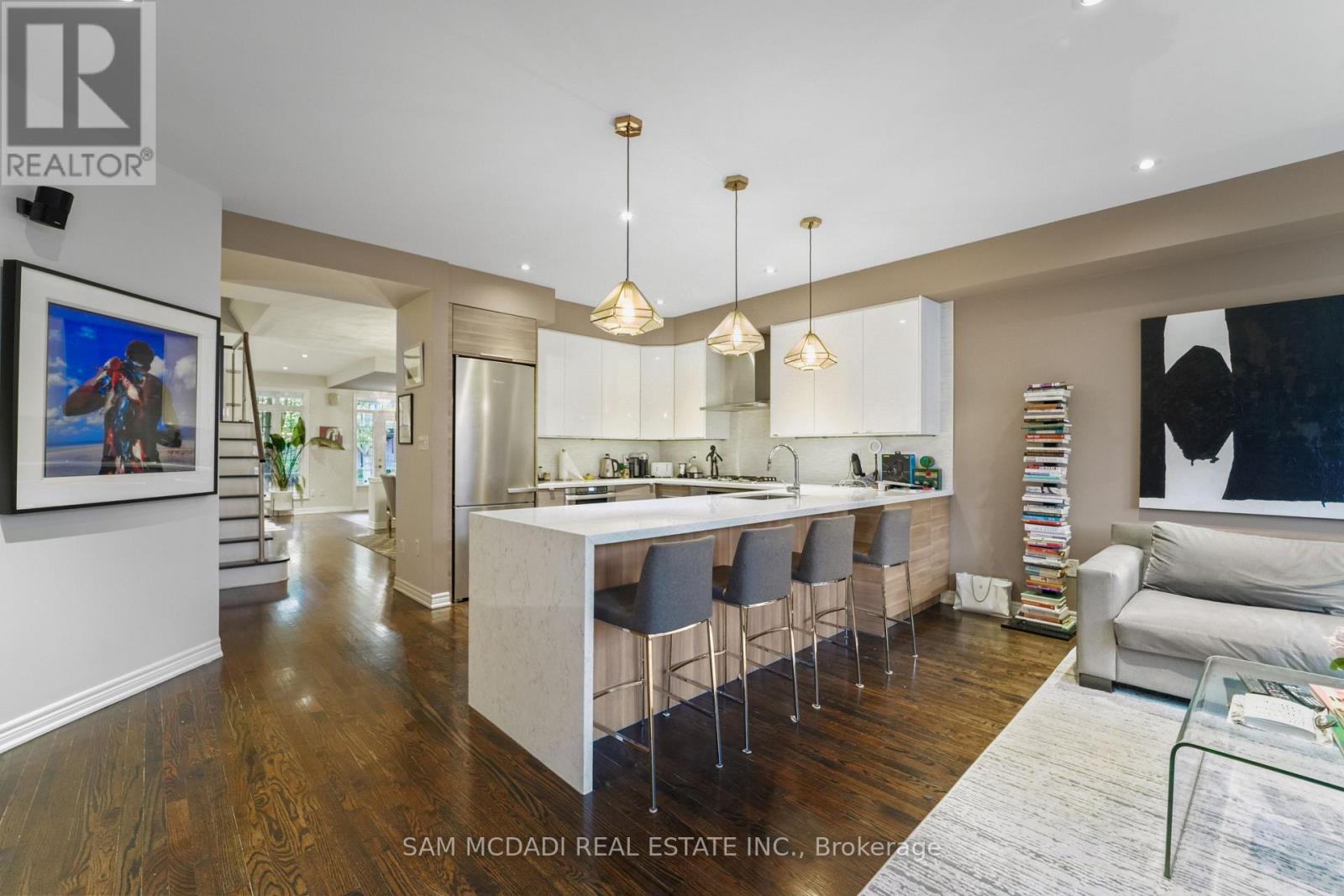 37 Winners Circle, Toronto, Ontario  M4L 3Y7 - Photo 14 - E12488798