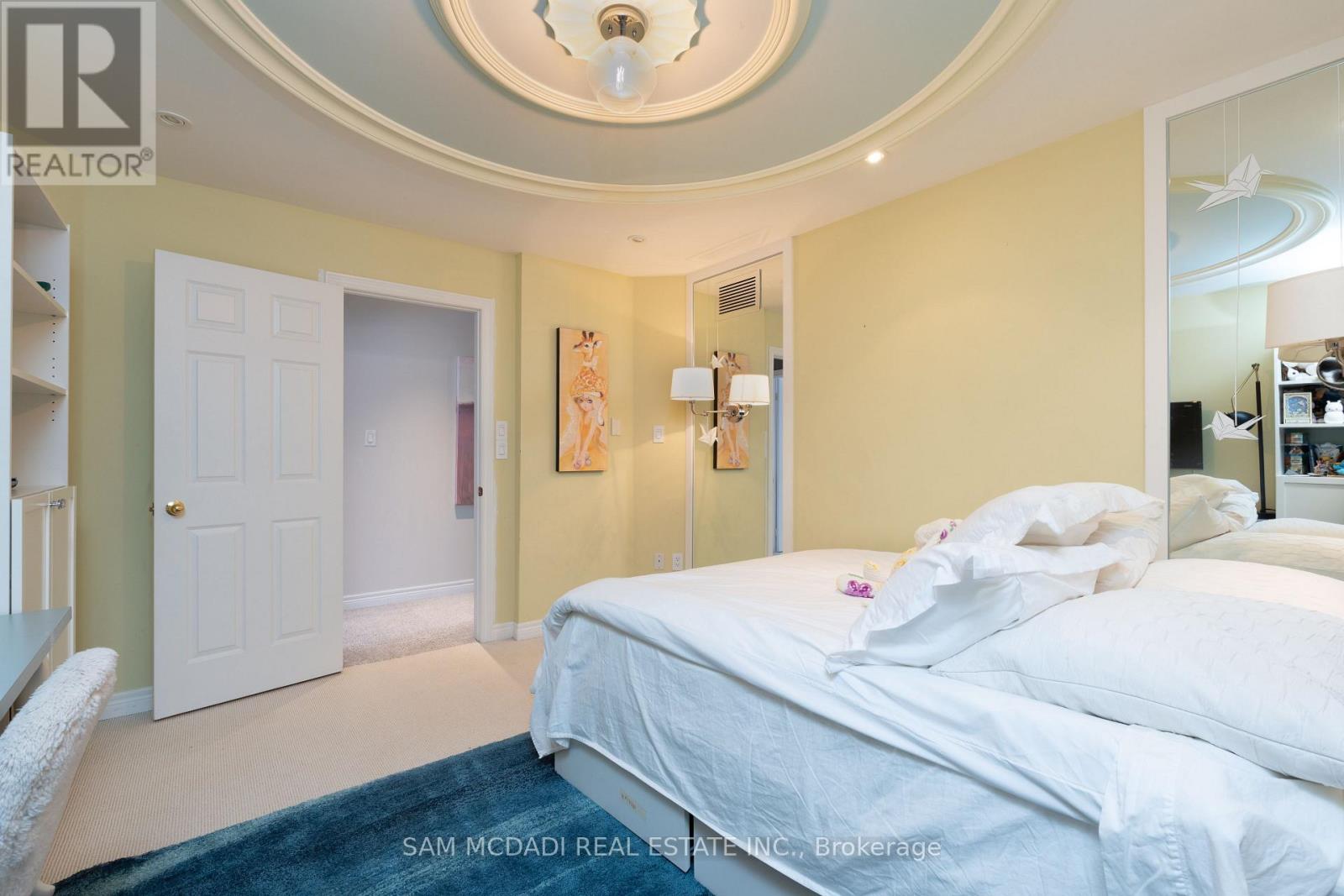 37 Winners Circle, Toronto, Ontario  M4L 3Y7 - Photo 31 - E12488798