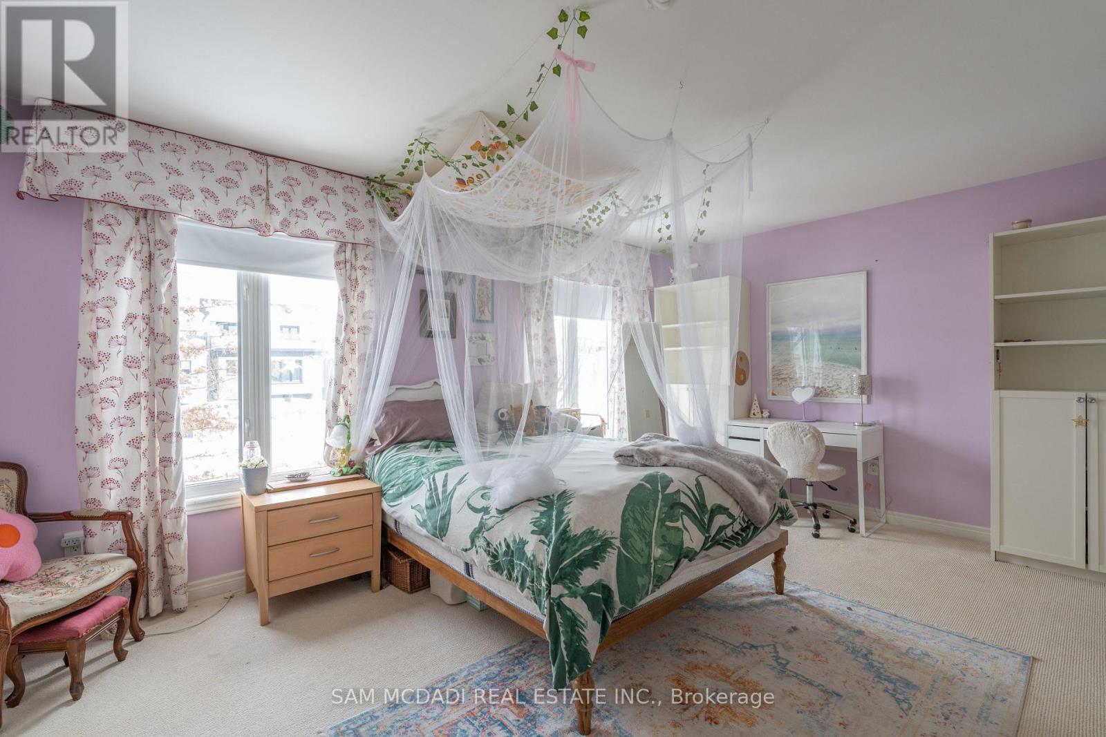 37 Winners Circle, Toronto, Ontario  M4L 3Y7 - Photo 33 - E12488798