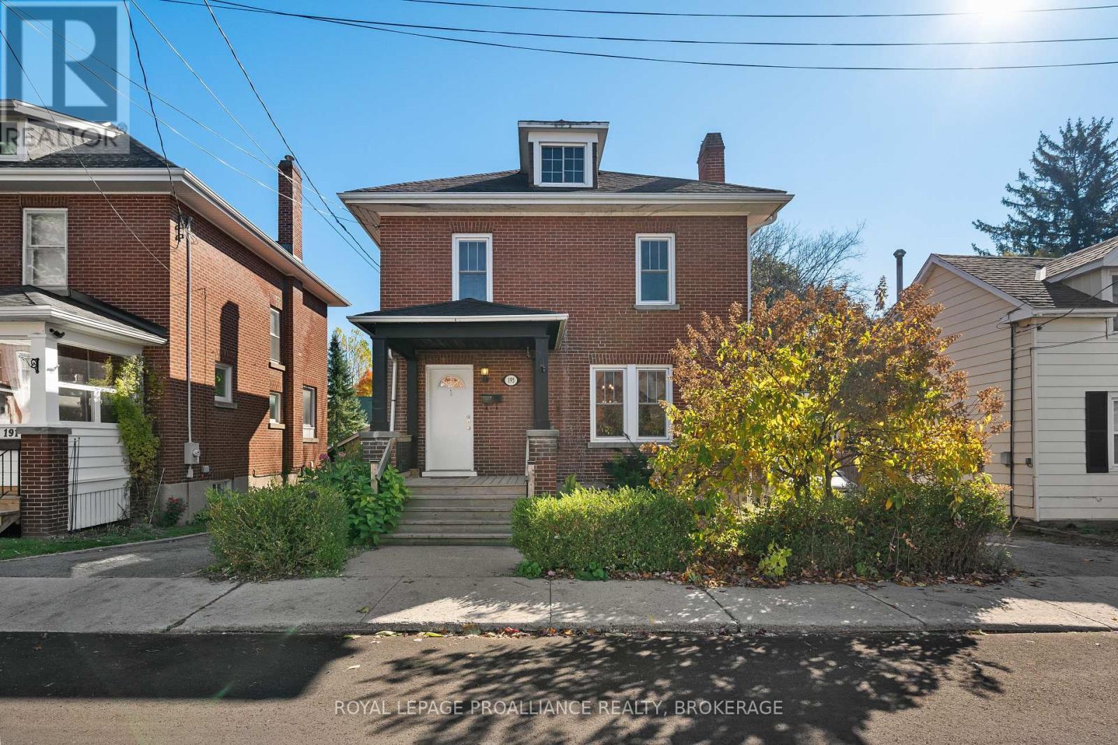 195 Church Street, Brockville, Ontario  K6V 3Y4 - Photo 2 - X12502762