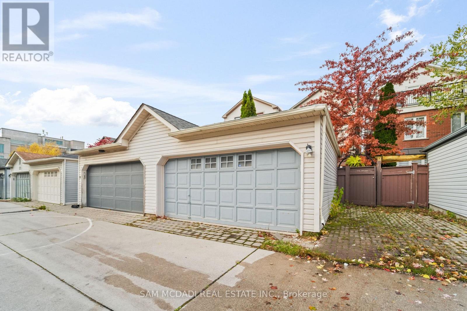 37 Winners Circle, Toronto, Ontario  M4L 3Y7 - Photo 43 - E12488798