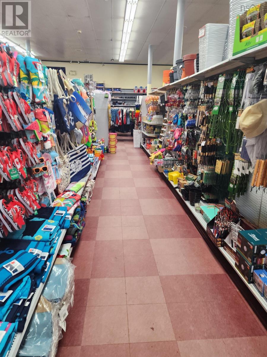 238 Commercial, North Sydney, Nova Scotia  B2A 1B7 - Photo 3 - 202527132