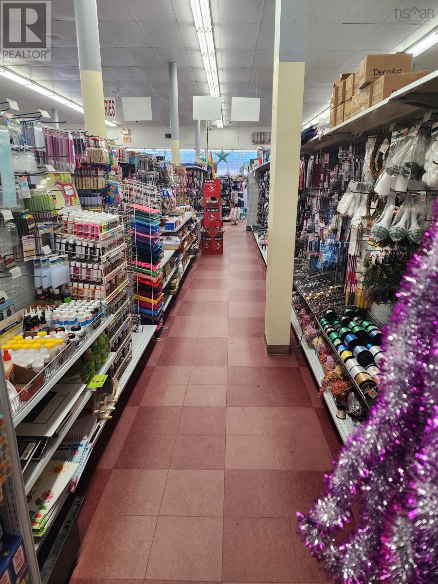 238 Commercial, North Sydney, Nova Scotia  B2A 1B7 - Photo 4 - 202527132