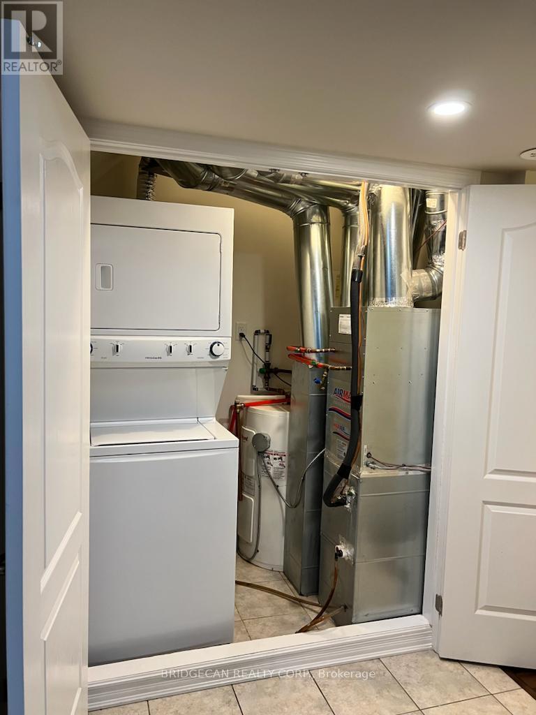 128 - 2441 Greenwich Drive, Oakville, Ontario  L6M 0S4 - Photo 10 - W12443984