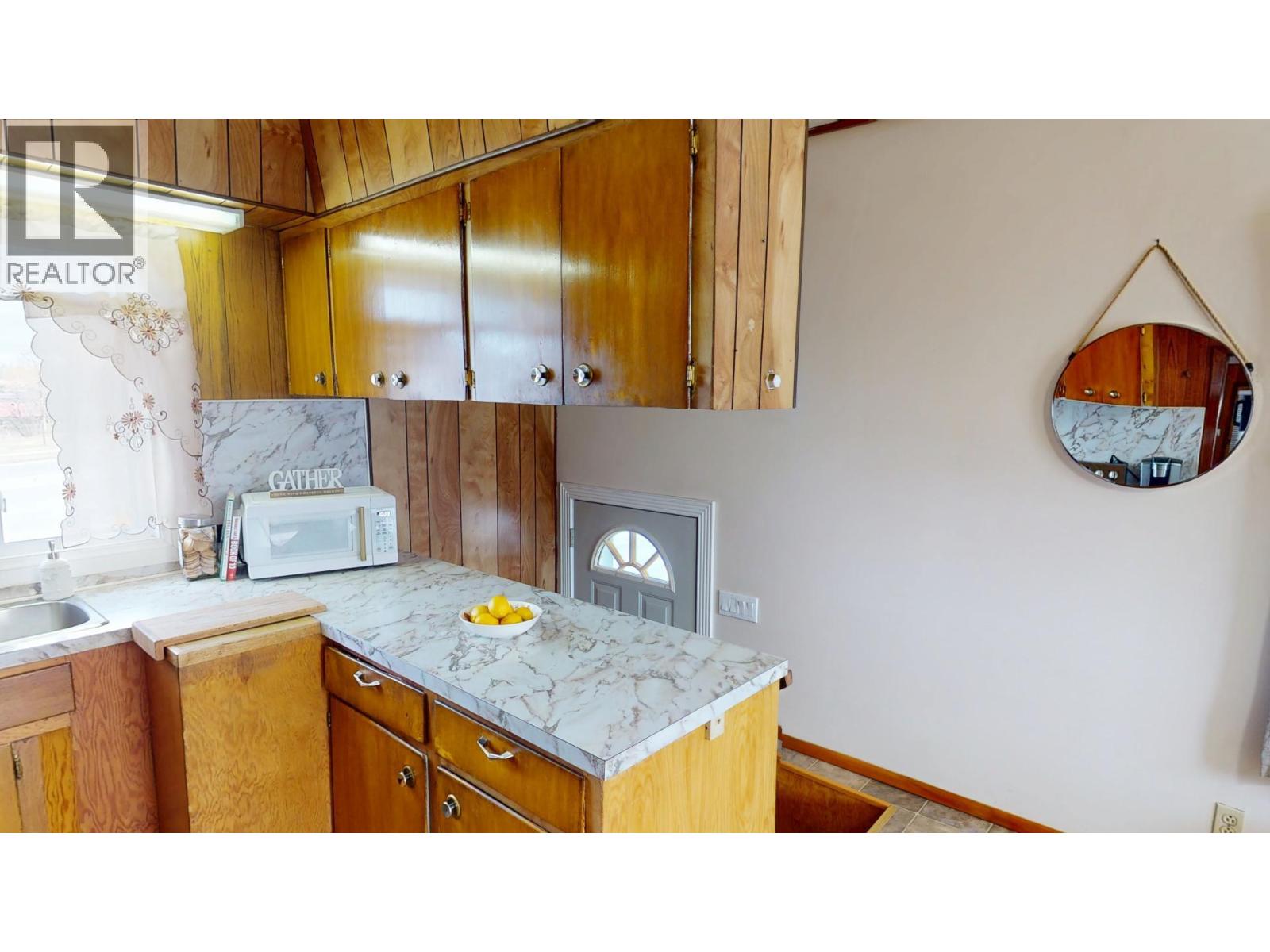 200 3rd Avenue S, Cranbrook, British Columbia V1C 2B7 - Photo 13 - 10367359