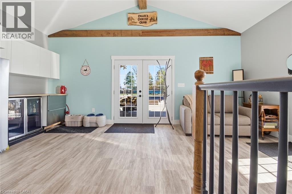 9043 Ridge Road, Niagara Falls, Ontario  L3B 5N7 - Photo 18 - 40784996