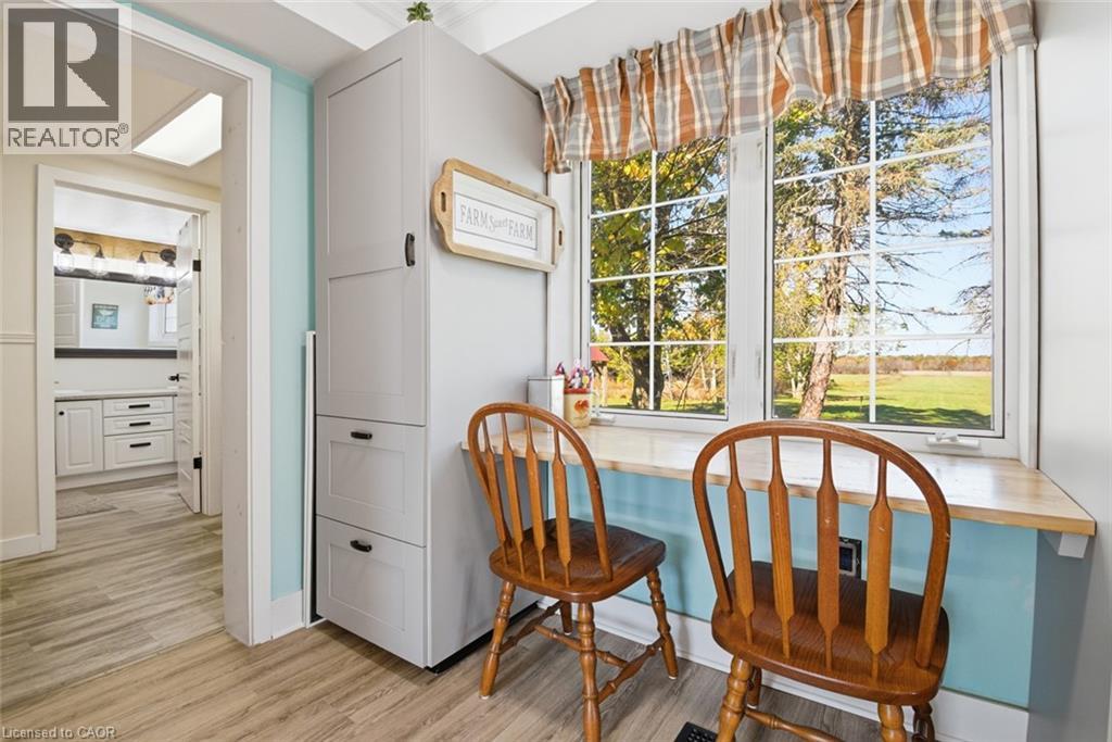 9043 Ridge Road, Niagara Falls, Ontario  L3B 5N7 - Photo 27 - 40784996