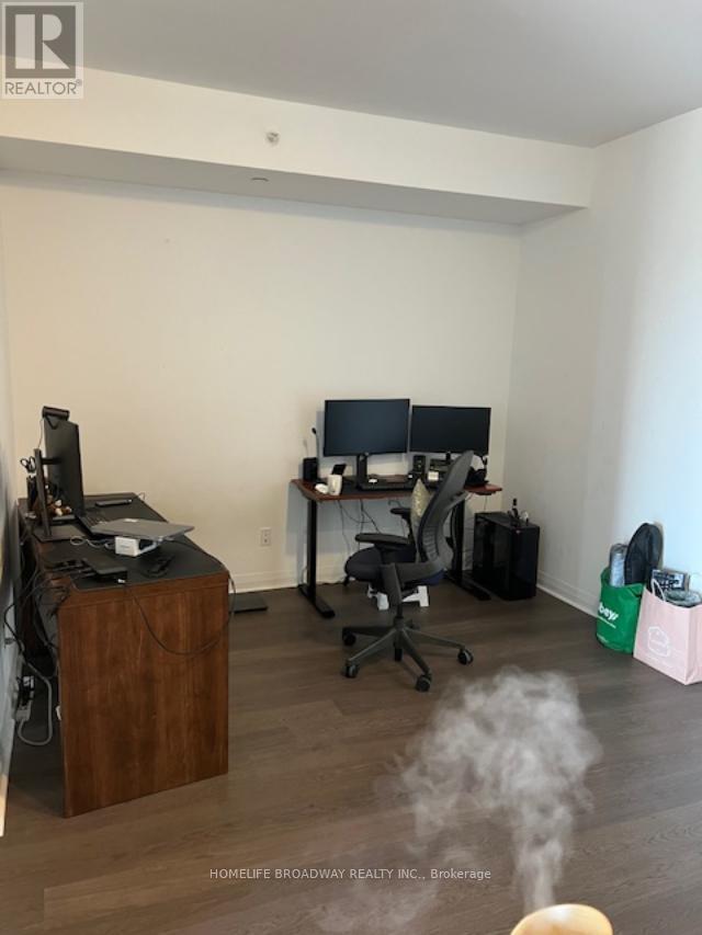 1207 - 55 Oneida Crescent, Richmond Hill, Ontario  L4B 0B3 - Photo 3 - N12503326