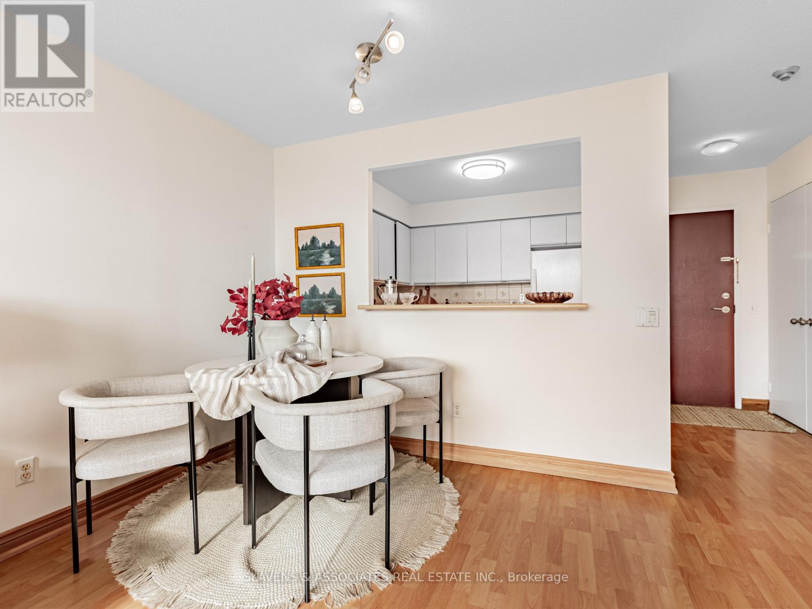 Ph103 - 91 Townsgate Drive, Vaughan, Ontario  L4J 8E8 - Photo 7 - N12503370