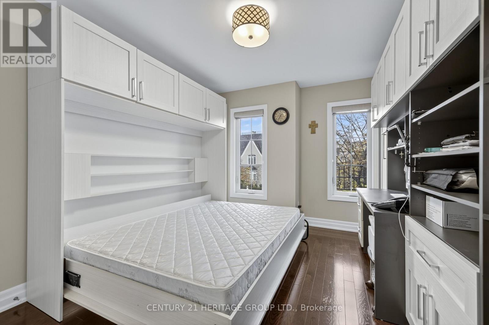 45 Robert Berry Crescent, King, Ontario  L7B 1L6 - Photo 19 - N12503388