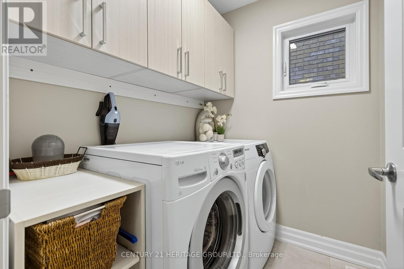 45 Robert Berry Crescent, King, Ontario  L7B 1L6 - Photo 21 - N12503388