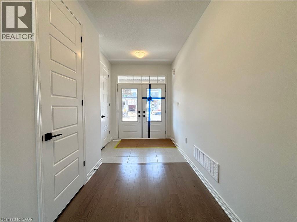 326 Millstone Street, Kitchener, Ontario  N2R 0V4 - Photo 3 - 40784339