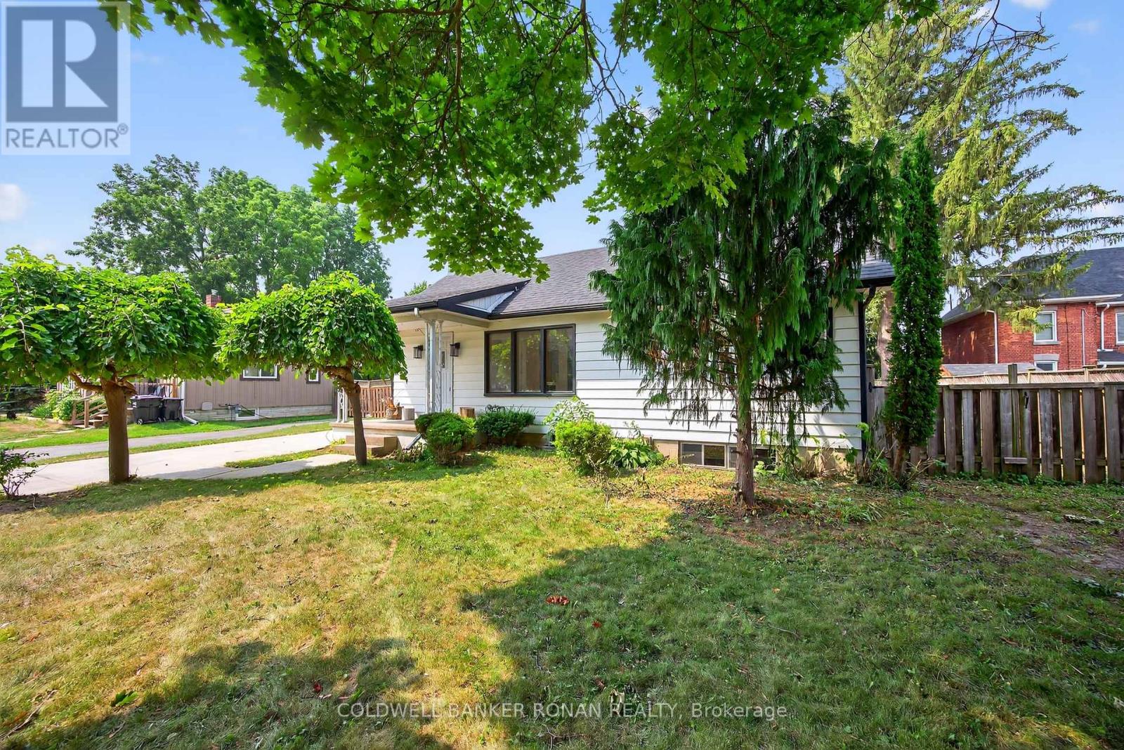 180 Wellington Street E, New Tecumseth, Ontario  L9R 1G5 - Photo 2 - N12503496