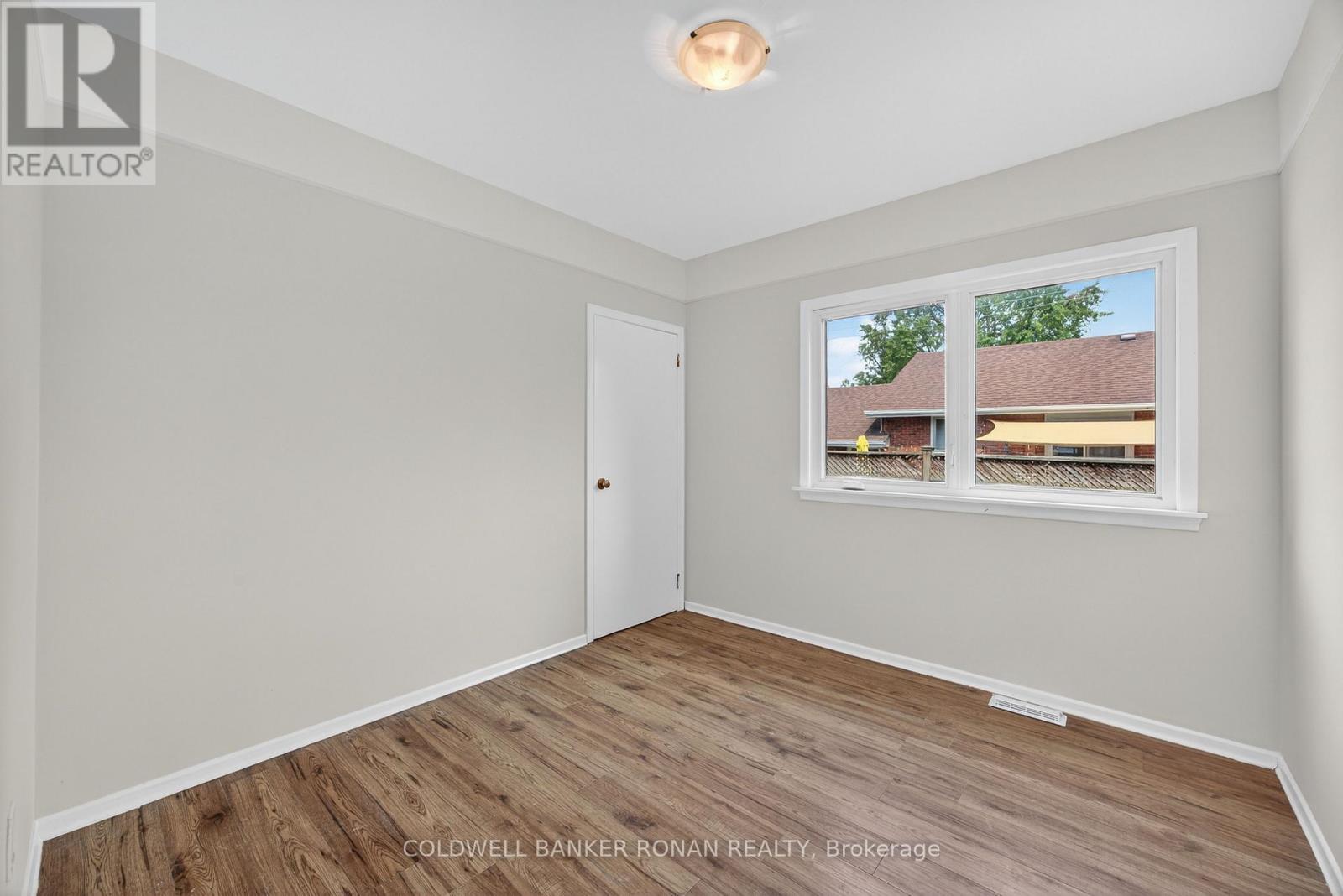 180 Wellington Street E, New Tecumseth, Ontario  L9R 1G5 - Photo 22 - N12503496