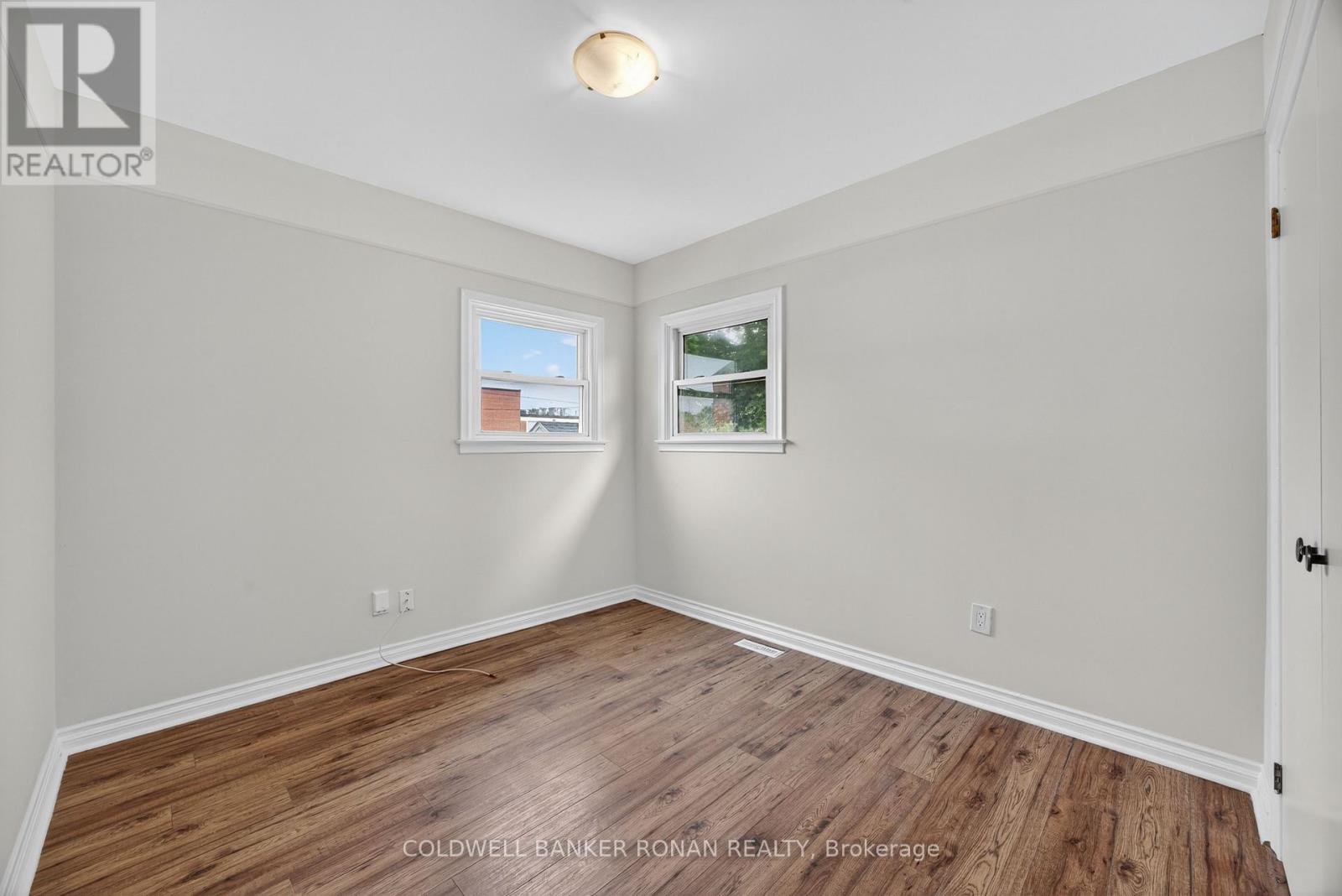 180 Wellington Street E, New Tecumseth, Ontario  L9R 1G5 - Photo 24 - N12503496