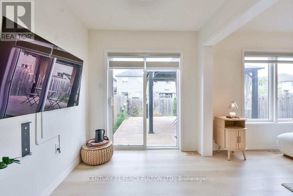 40 Mccann Lane, Essa (Angus), Ontario  L0M 1B4 - Photo 10 - N12503546