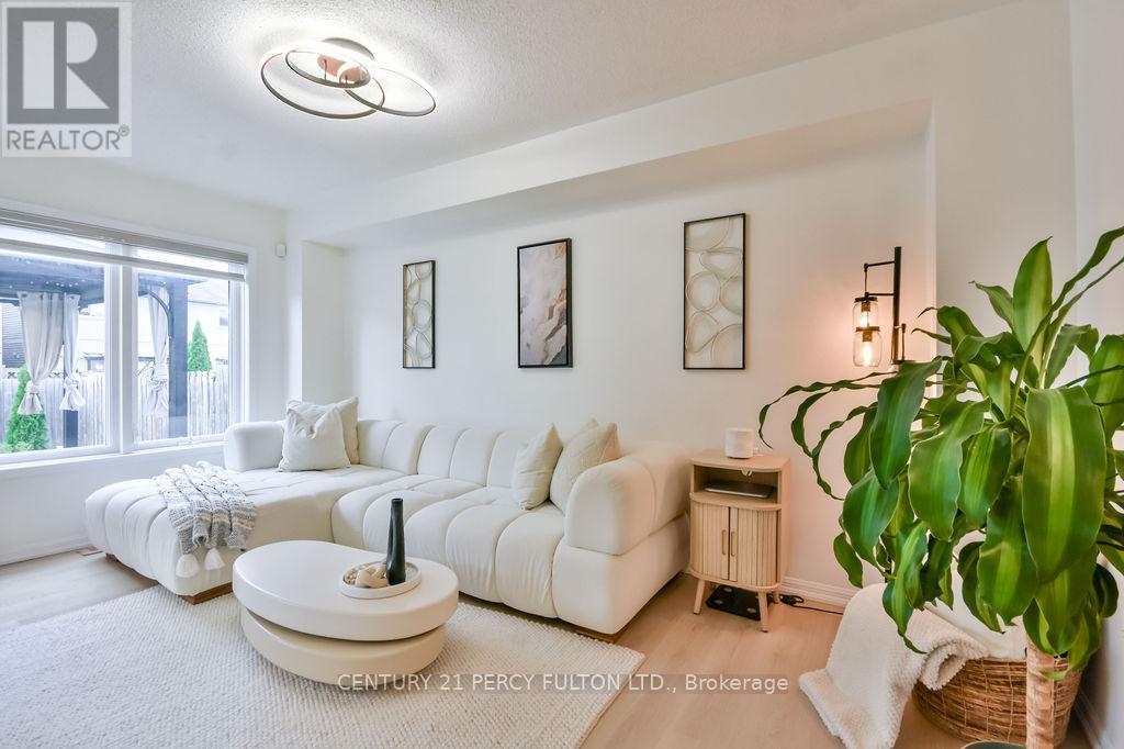 40 Mccann Lane, Essa (Angus), Ontario  L0M 1B4 - Photo 11 - N12503546