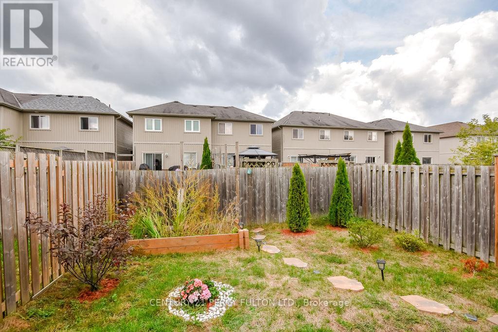 40 Mccann Lane, Essa (Angus), Ontario  L0M 1B4 - Photo 22 - N12503546