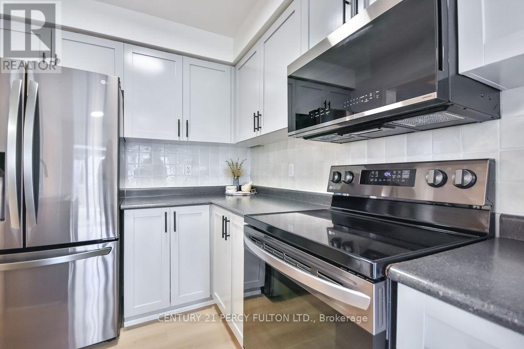 40 Mccann Lane, Essa (Angus), Ontario  L0M 1B4 - Photo 9 - N12503546