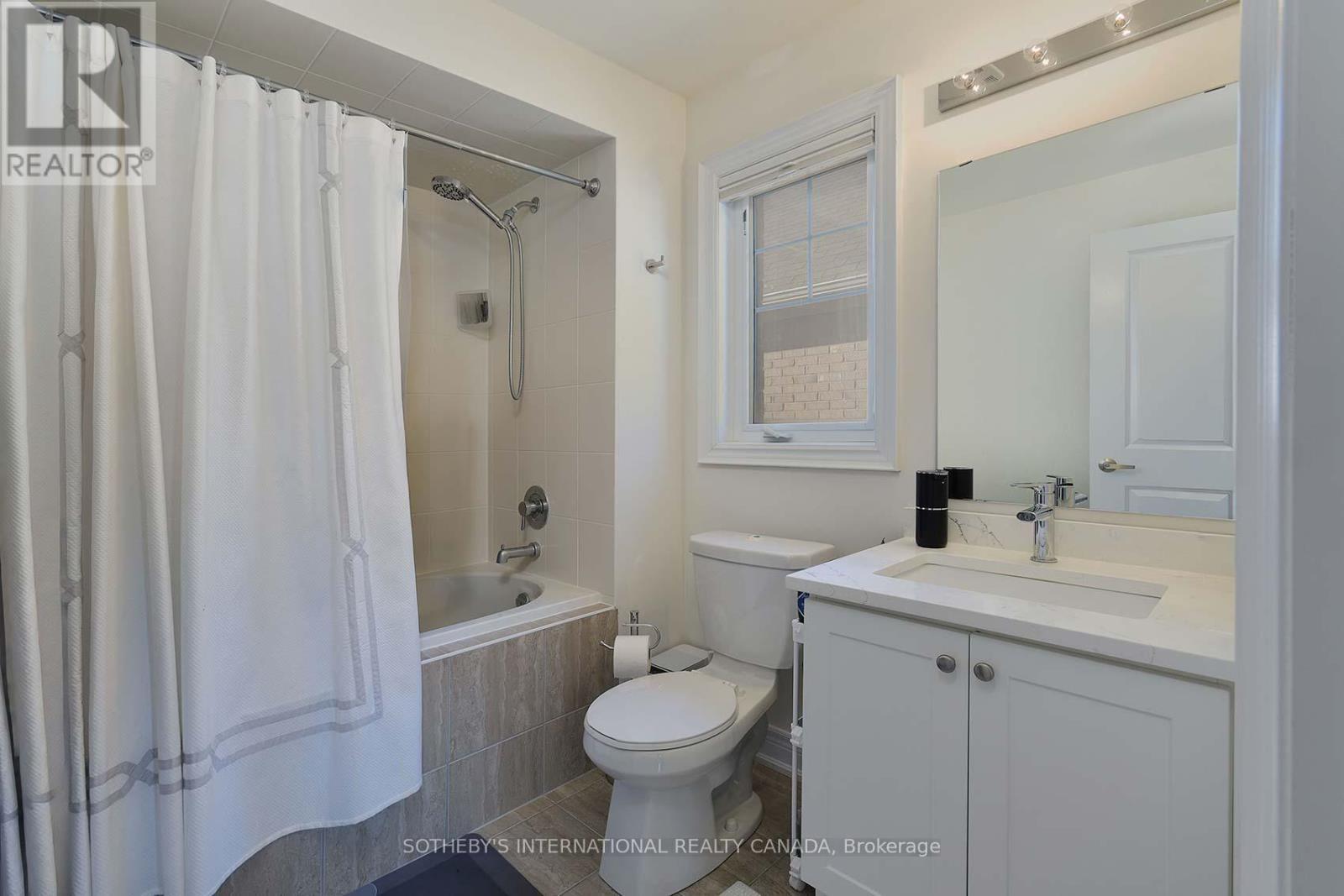 5 Fairmont Ridge Trail, King, Ontario  L7B 0A4 - Photo 33 - N12503604